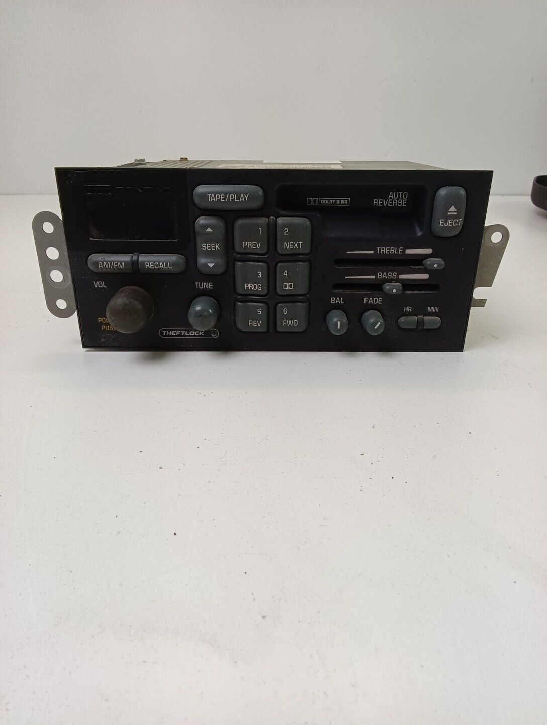 AM FM Cassette Radio Pontiac Firebird PN 09376112