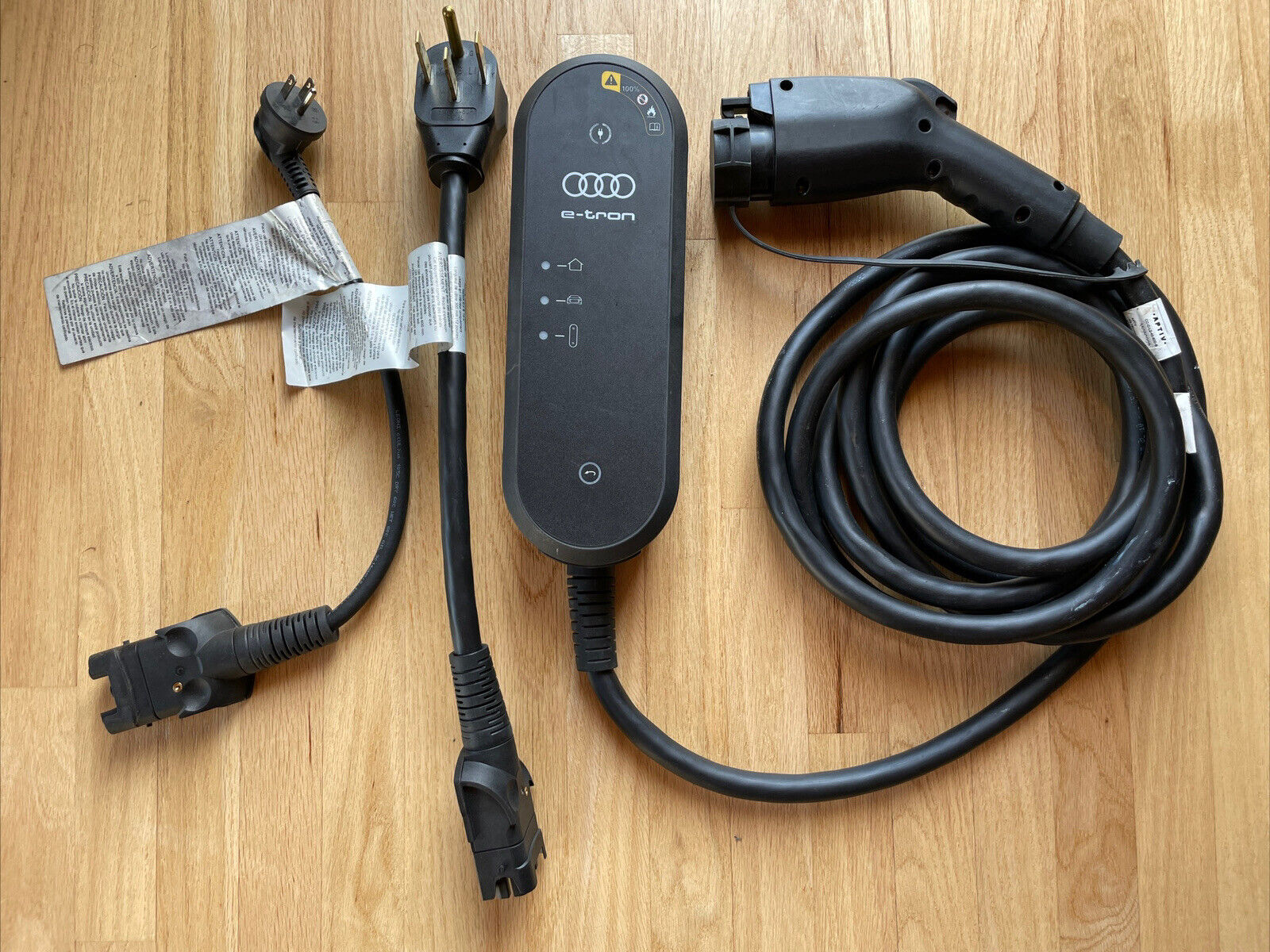 Audi e tron Charger Kit EV Universal Charging station 9.6kw 40A NEMA 5-15 14-50P
