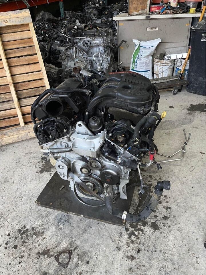 2014 2015 2016 2017 2018 19 20 Jeep Cherokee Engine 3.2L One Piece Oil Pan 28K