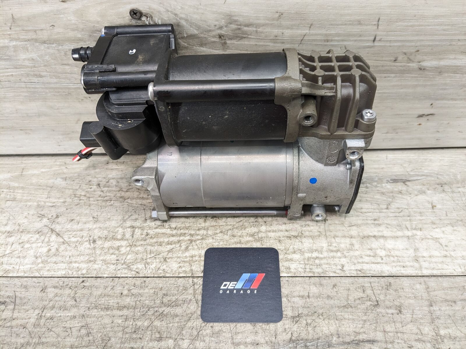 14-18 OEM BMW X5 X6 F15 F16 F85 Air Suspension Compressor Pump Unit Assembly*