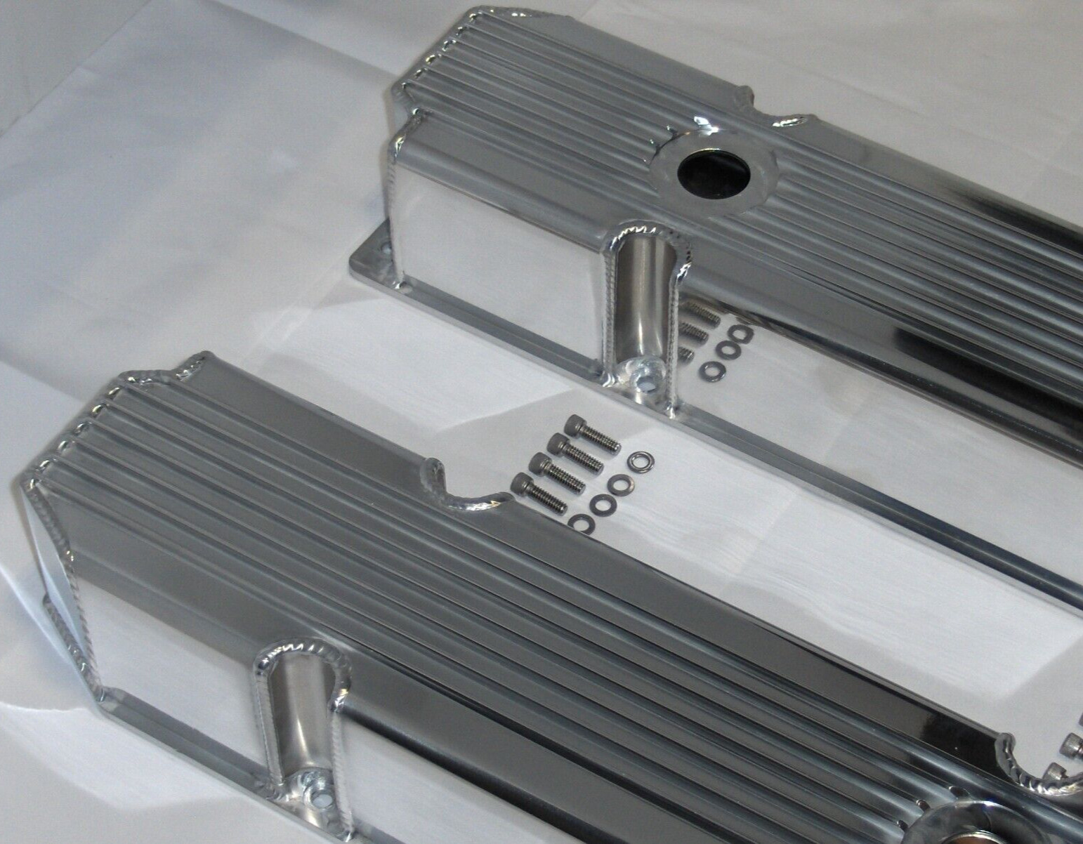 Finned Fabricated Aluminum Valve Covers for Chrysler Mopar 383 426 440 DISPLAY