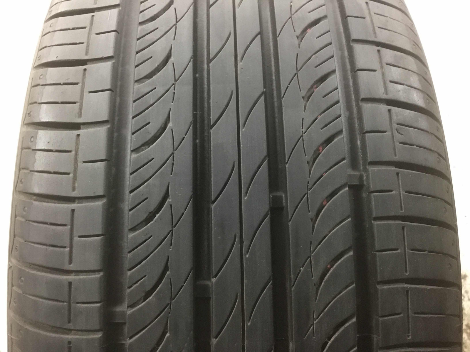 P215/45R17 Hankook Optimo H426 87 H Used 7/32nds