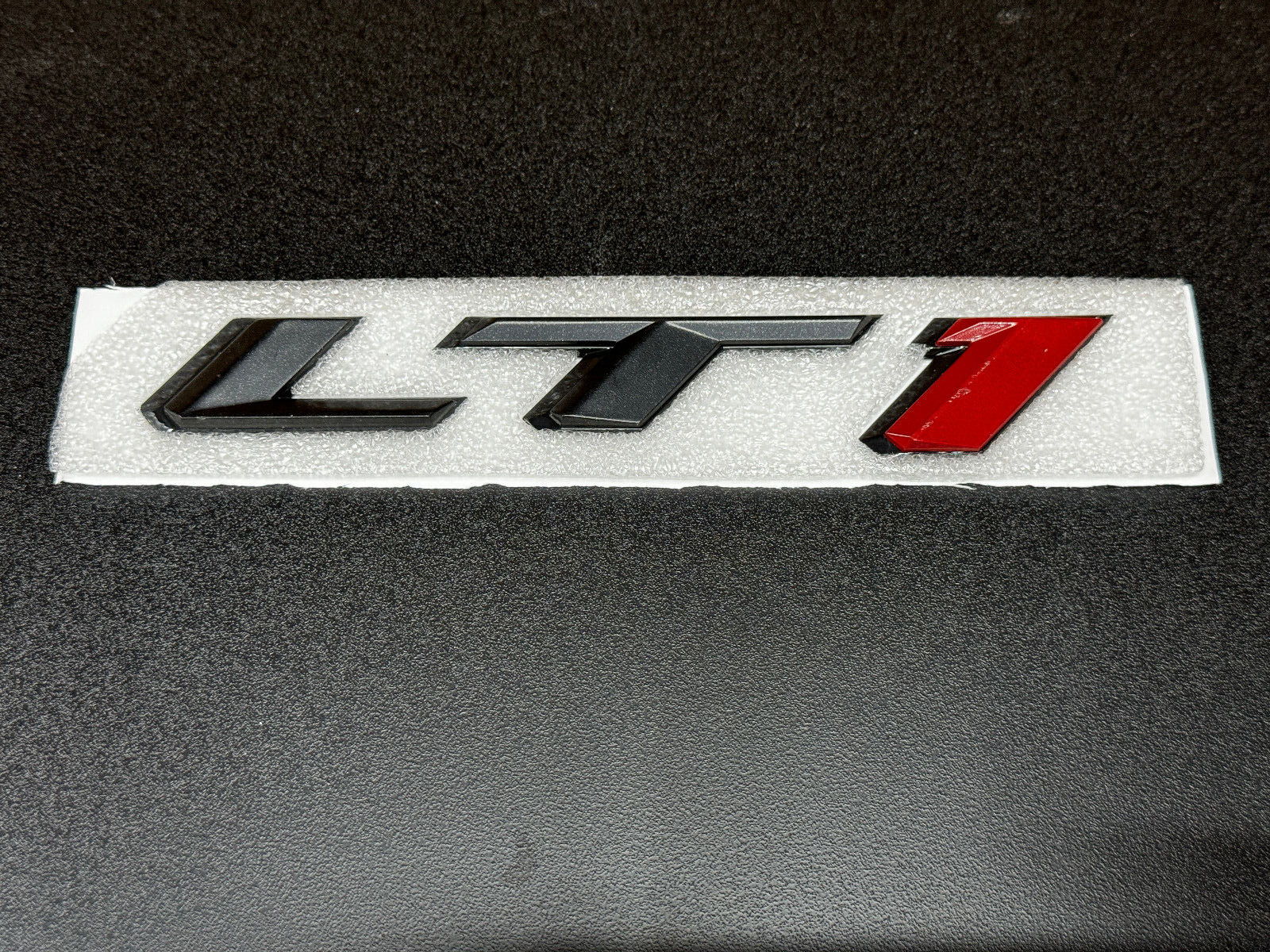 1pc Camaro Matte Black and Matte Red  LT1 Emblem Fender Badge