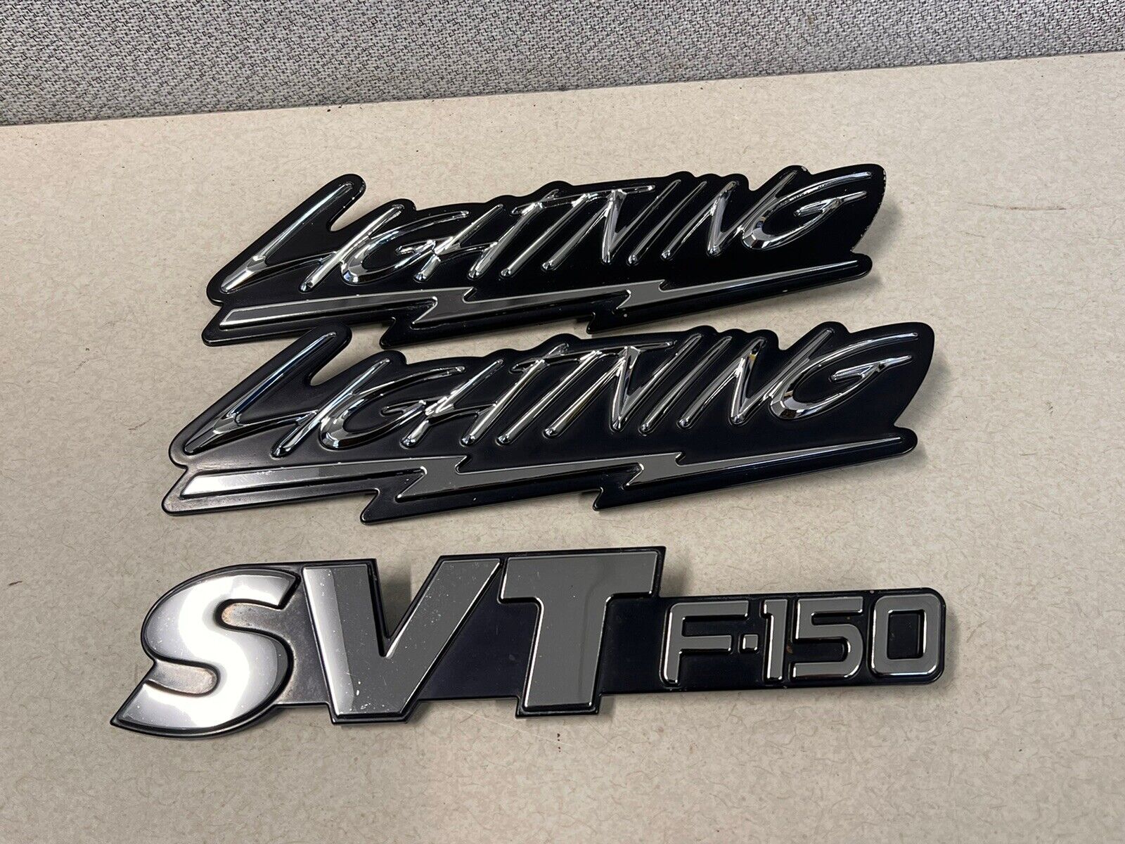 1999-2004 Ford F150 SVT Lightning OEM Emblem Set Fender Tailgate 3 pcs.