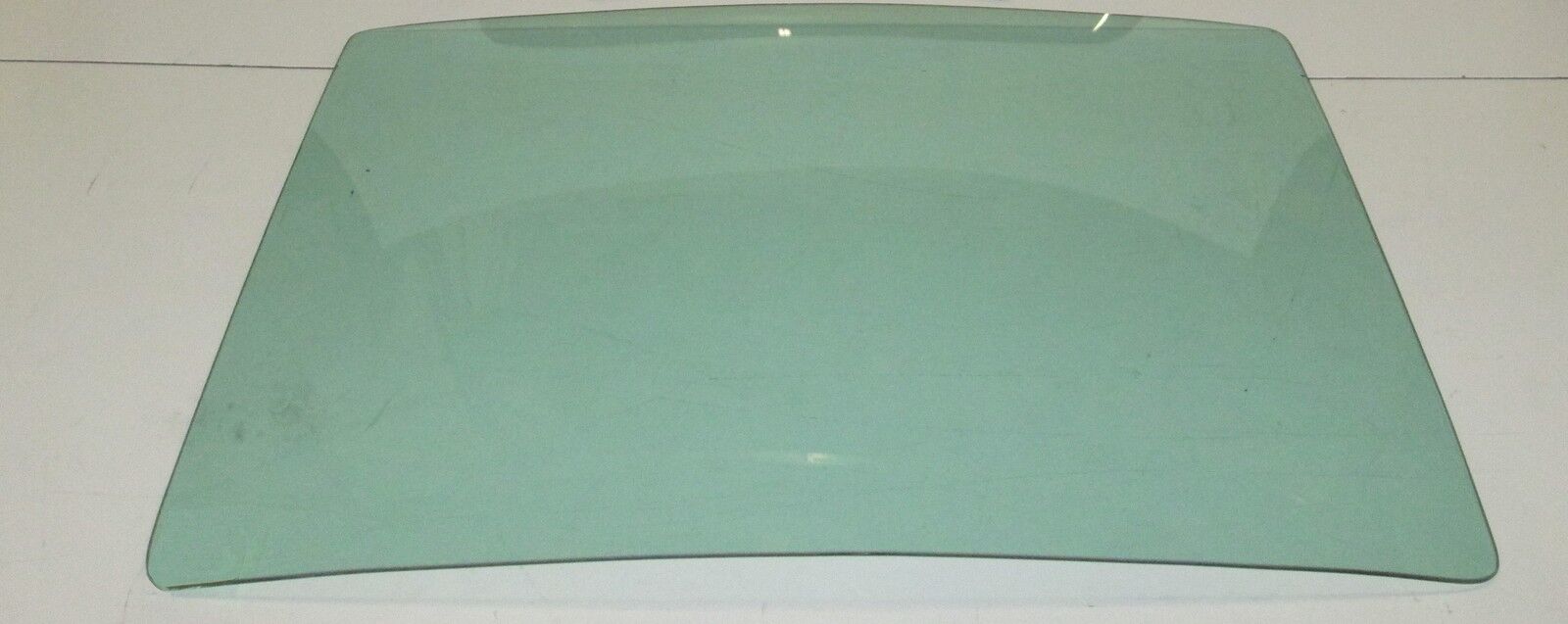 Back Glass for 1969 1970 Ford Mustang Fastback Original Green Tint Rear Window