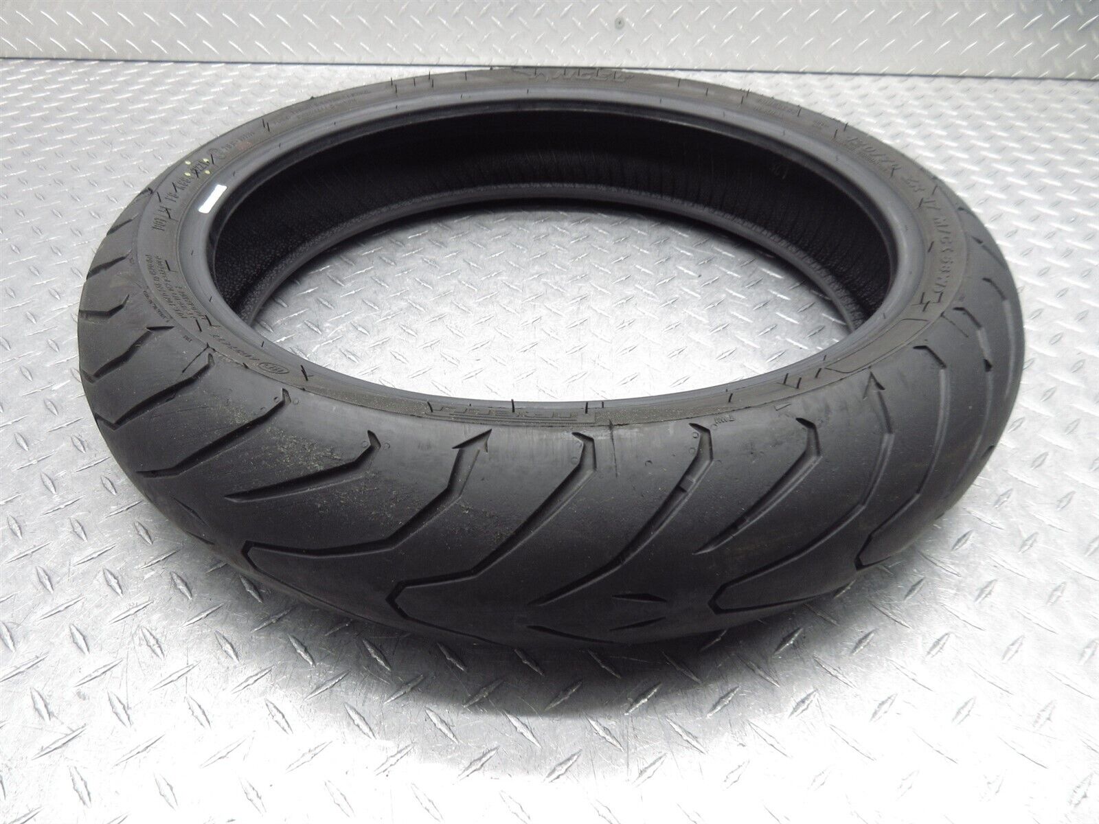 Pirelli Angel ST Front Motorcycle Tire Tyre 120/70 120/70ZR17 17\