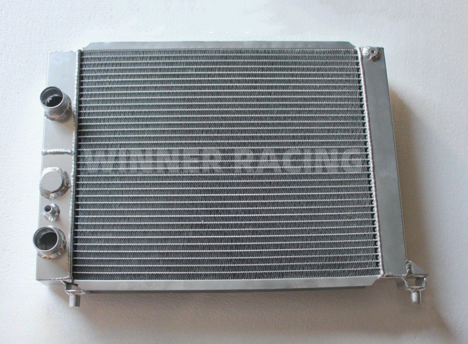 Fit Lancia Delta /Prisma 2.0 4WD;1.6 HF Turbo/2.0 HF Integrale aluminum radiator