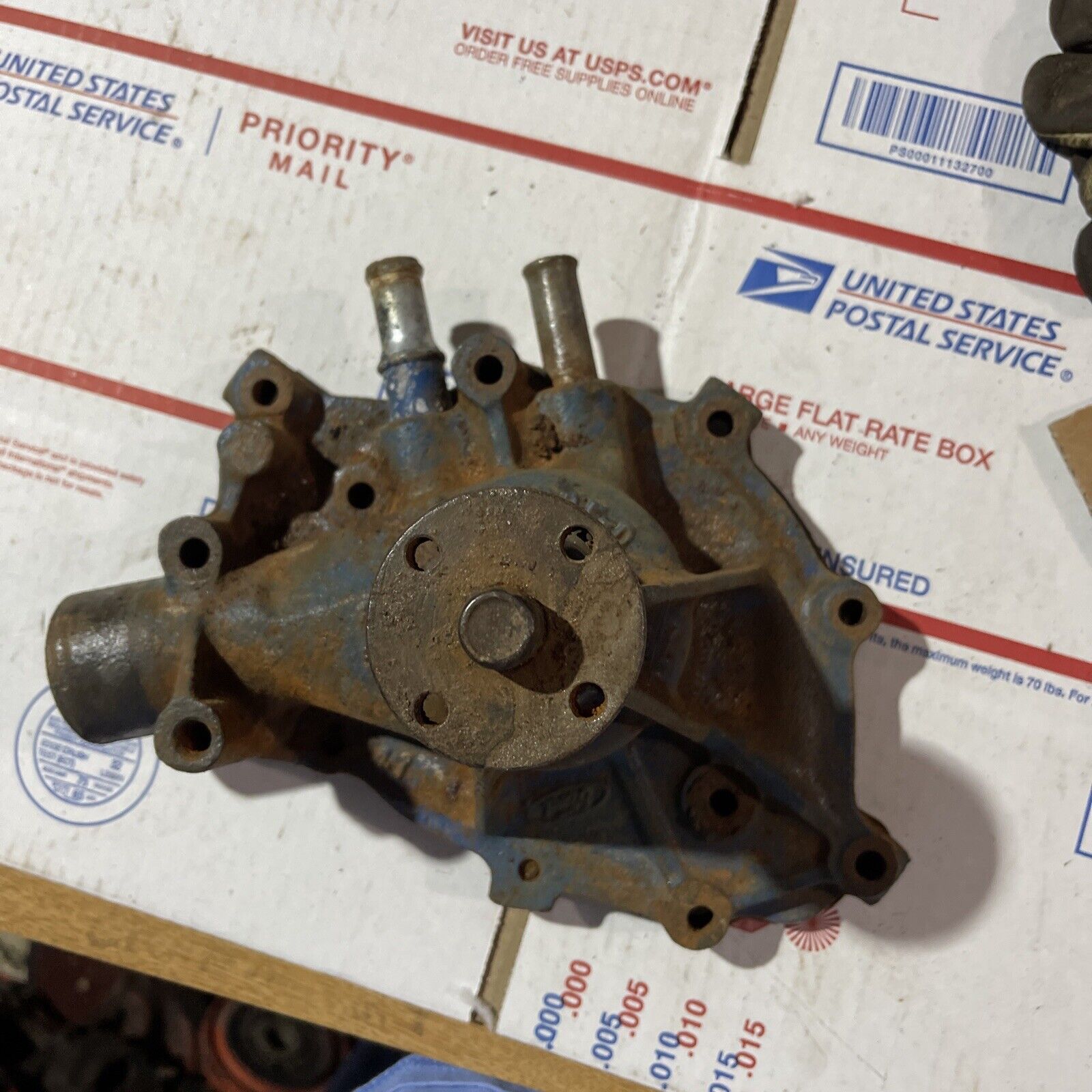 1968 69 Ford 302 C8OE-D water Pump Ford Mustang Falcon Mercury Cougar