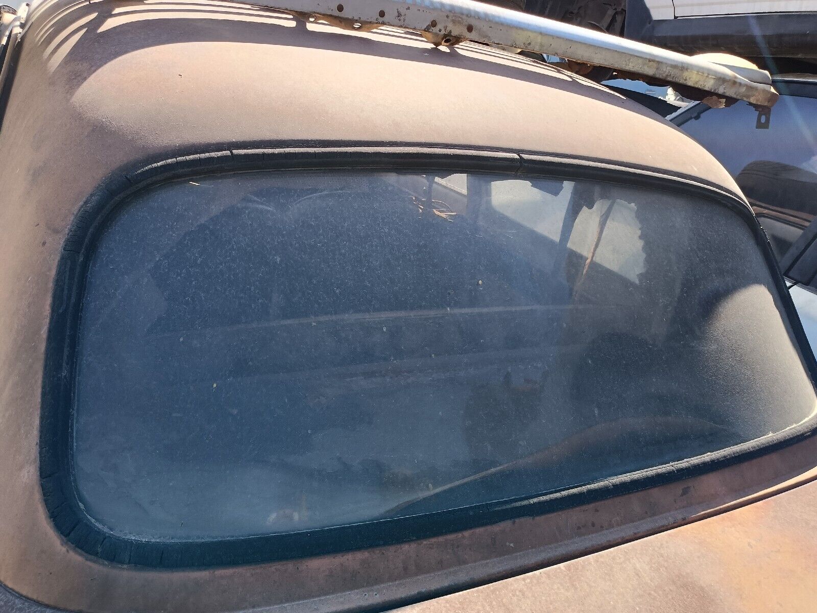 62 Peugeot 403 Back Glass used as local pickups in Los Angeles