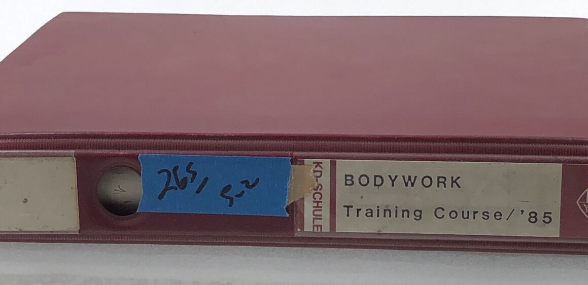RARE Porsche Body Work Training Course Workshop Book 1985