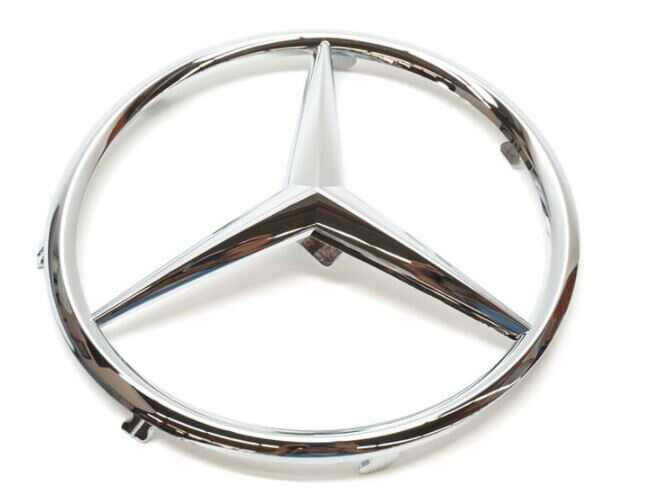 Genuine Mercedes Benz R171 SLK350 SLK55 AMG Grille Emblem Star 1718880086