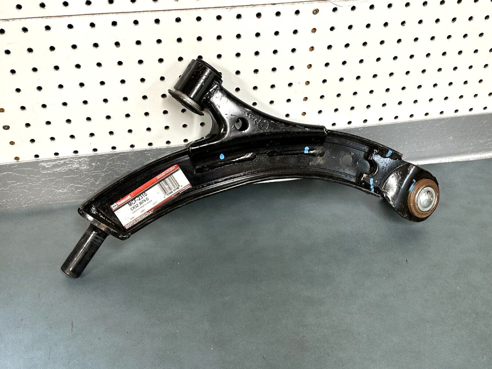 Ford OEM NOS CR3Z-3079-D Driver Front Suspension Arm 2011-2014 Mustang GT500