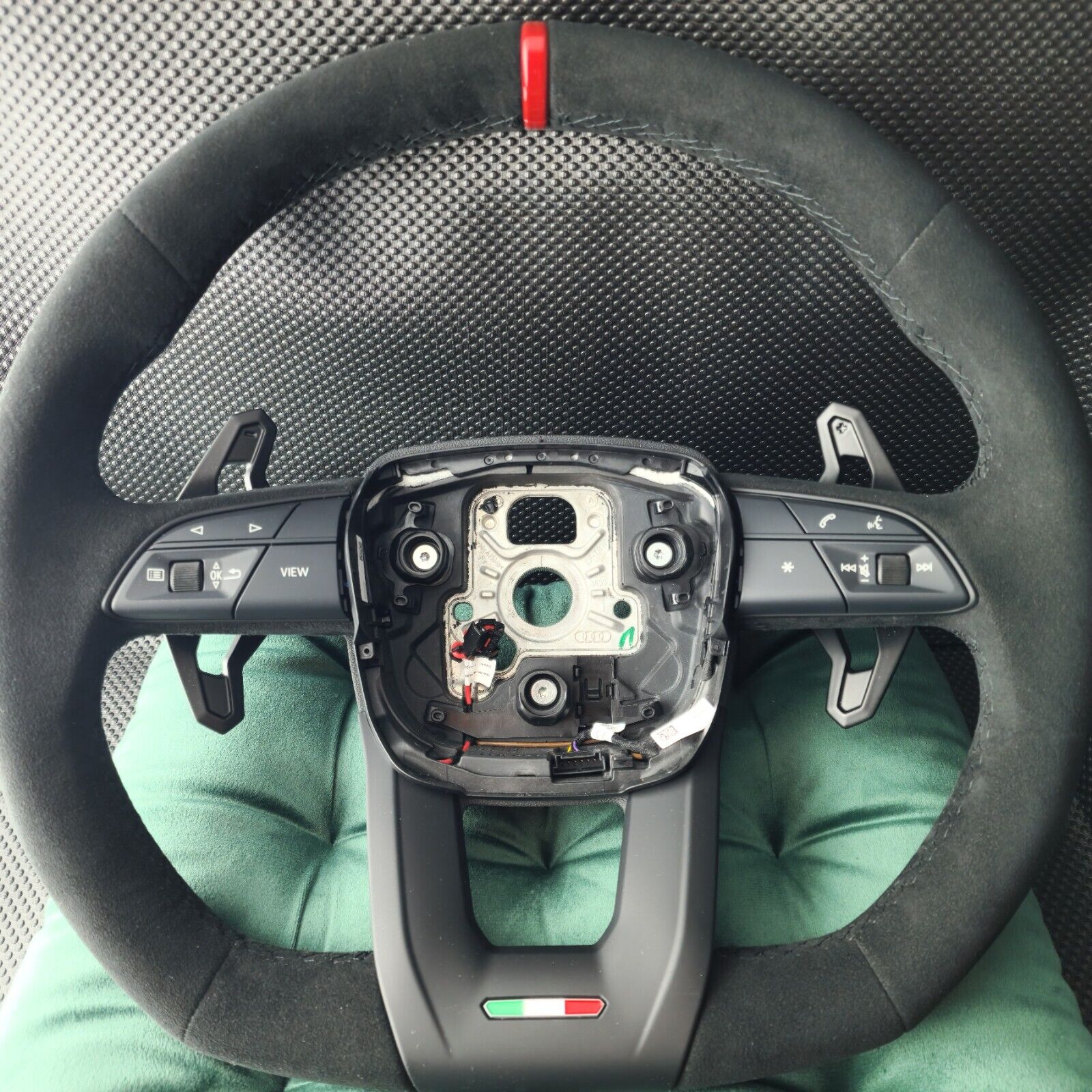 LAMBORGHINI URUS Performance steering wheel alcantara heated 4ML419091N