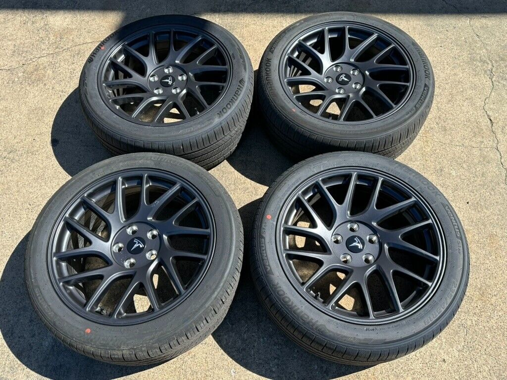(4) NEW Highland Model 2024 Tesla Model 3 PHOTON rims tires Hankook SENSORS