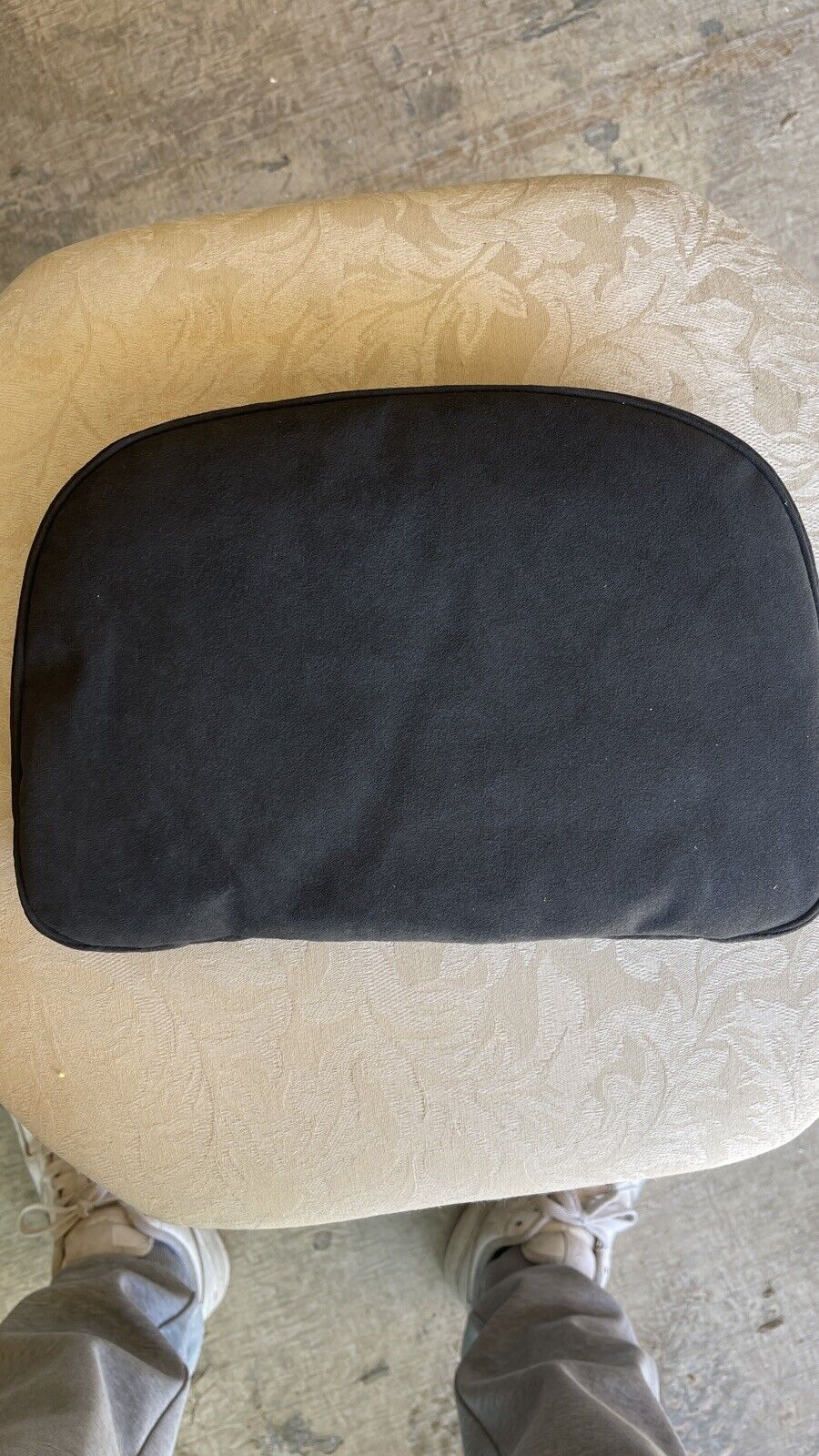 Alpina Black Rear HeadRest Pillows