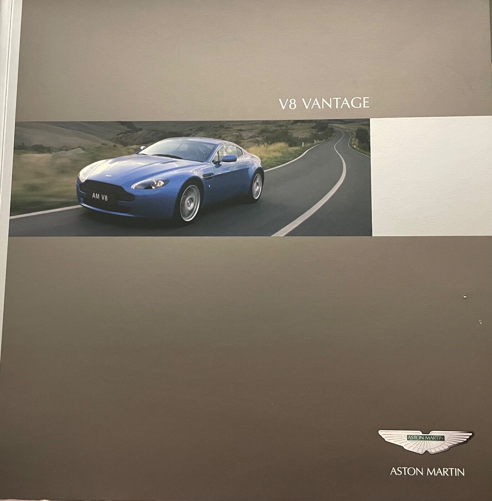 Aston Martin V8 Vantage Coupe Launch Brochure 2006-2007 4.3 V8