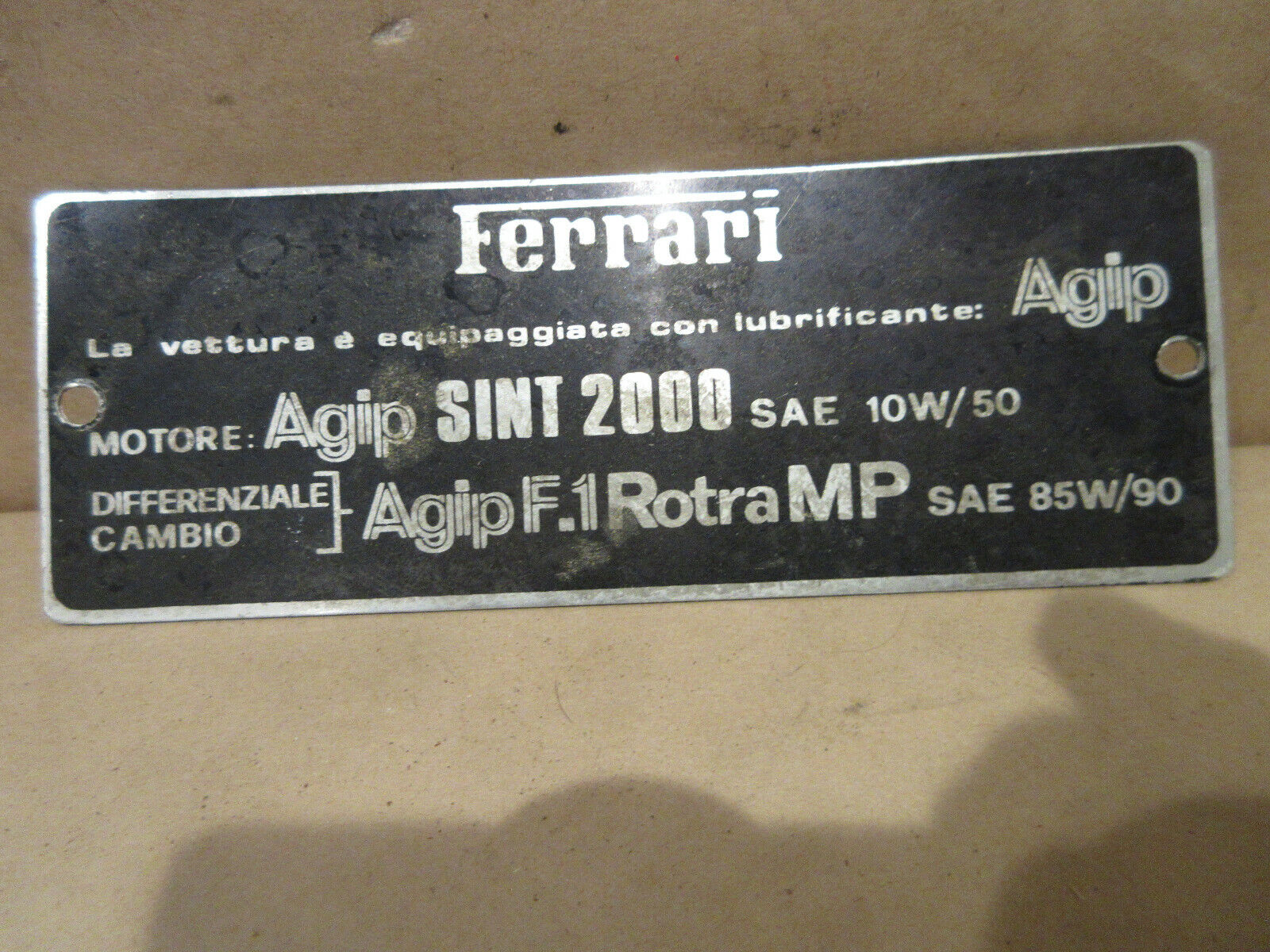 Ferrari 308 GTS - Oil / Lubrication Information Plate