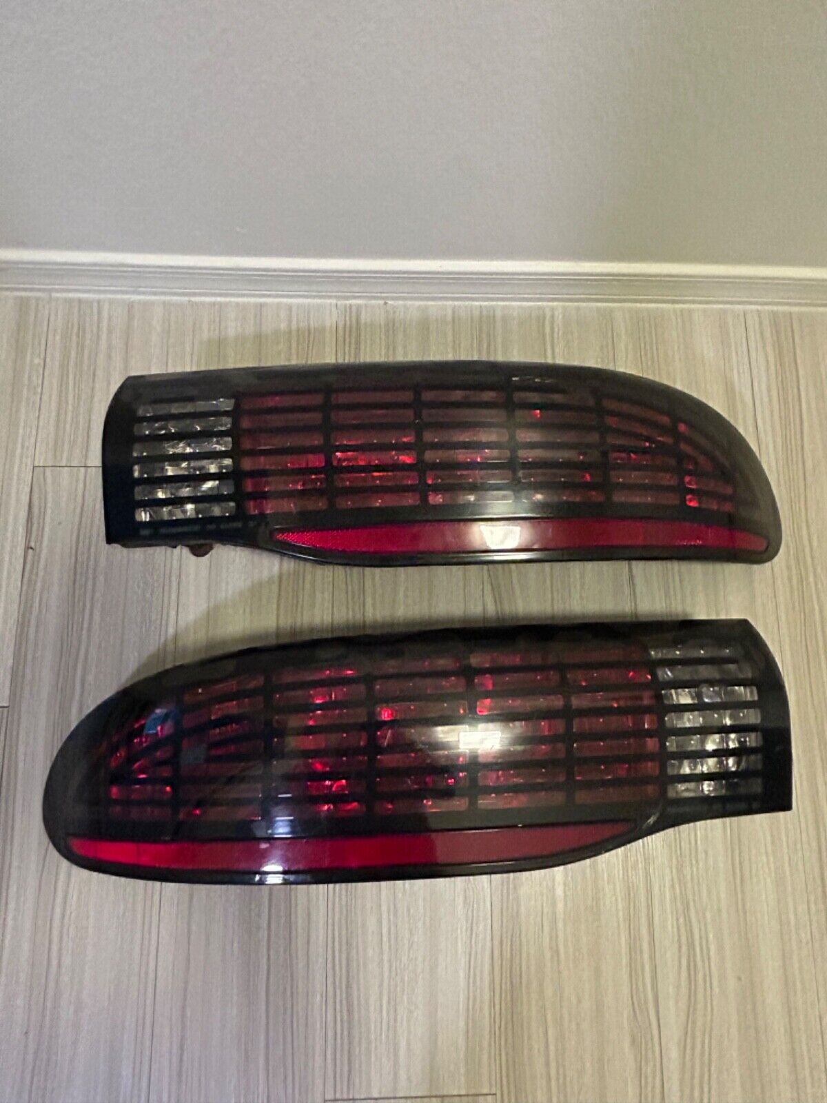 pontiac firebird grid style taillights