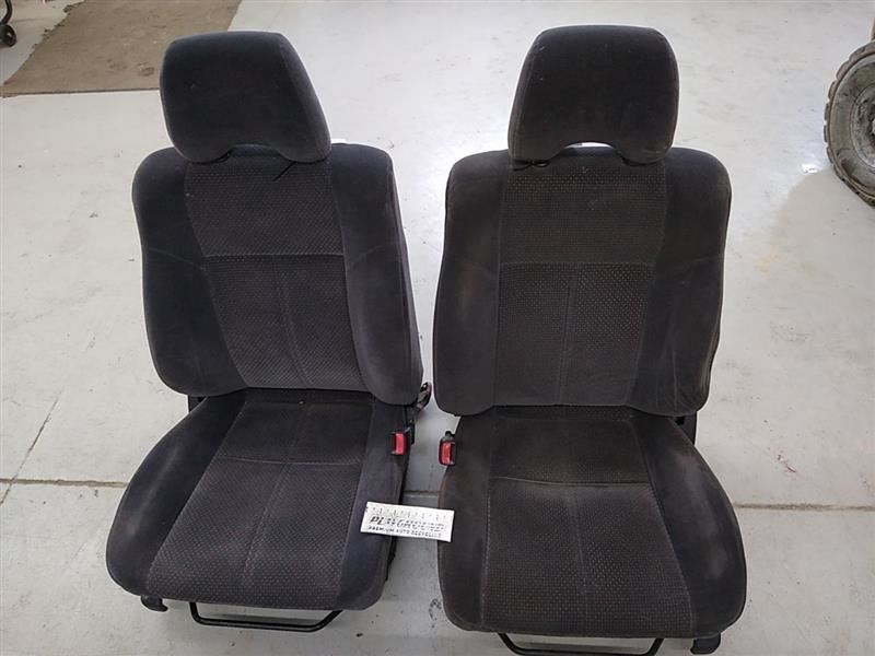 SUBARU BAJA  Cloth Pair Of Front Seats With Manual Seat Controls & Tracks 03-06