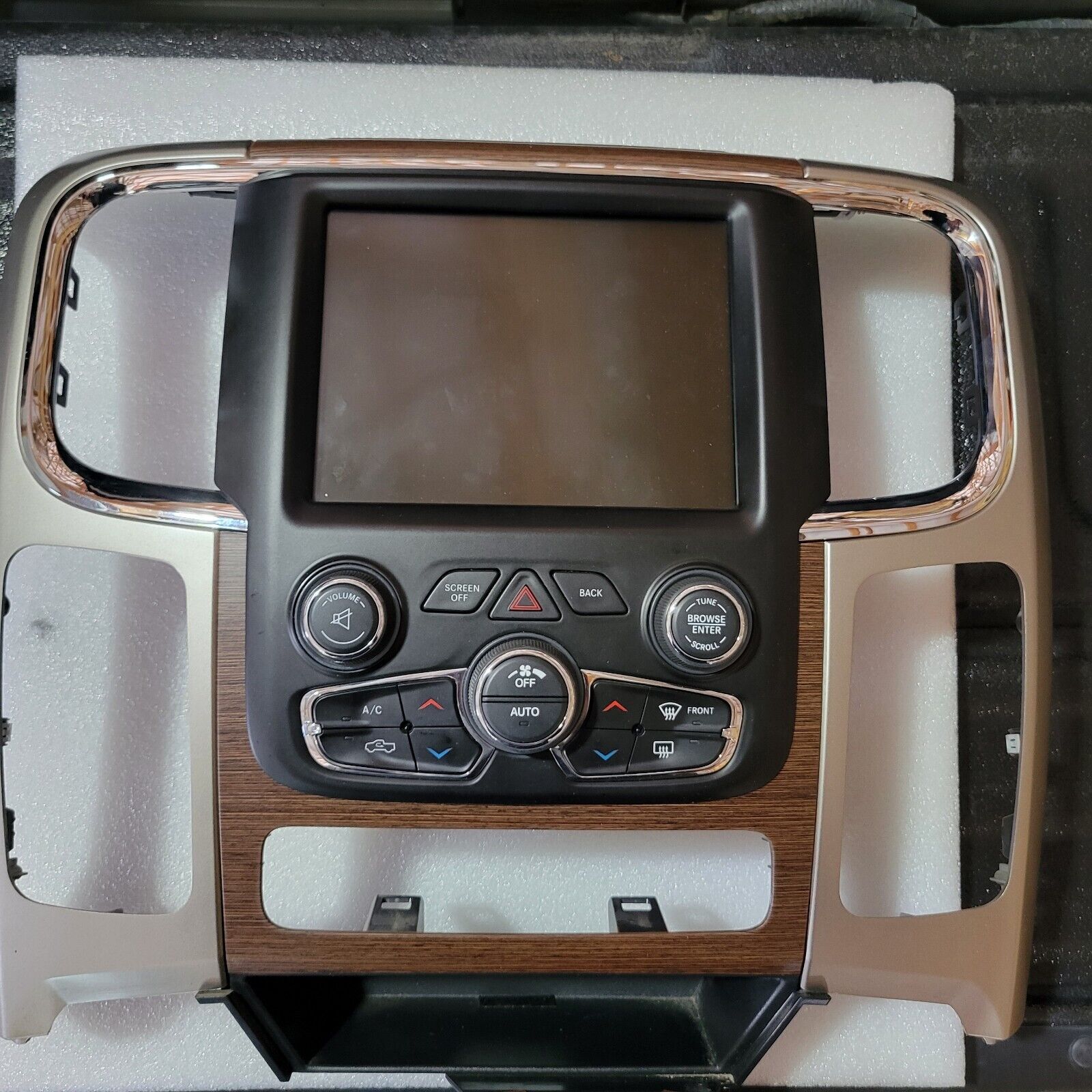 2013-2019 RAM 8.4 Uconnect Touch Screen Plus Dual Climate Controll Bezel. 
