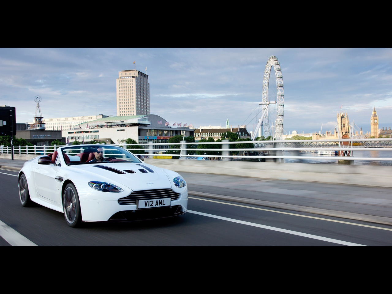 2012 Aston Martin Vantage V12 Roadster
