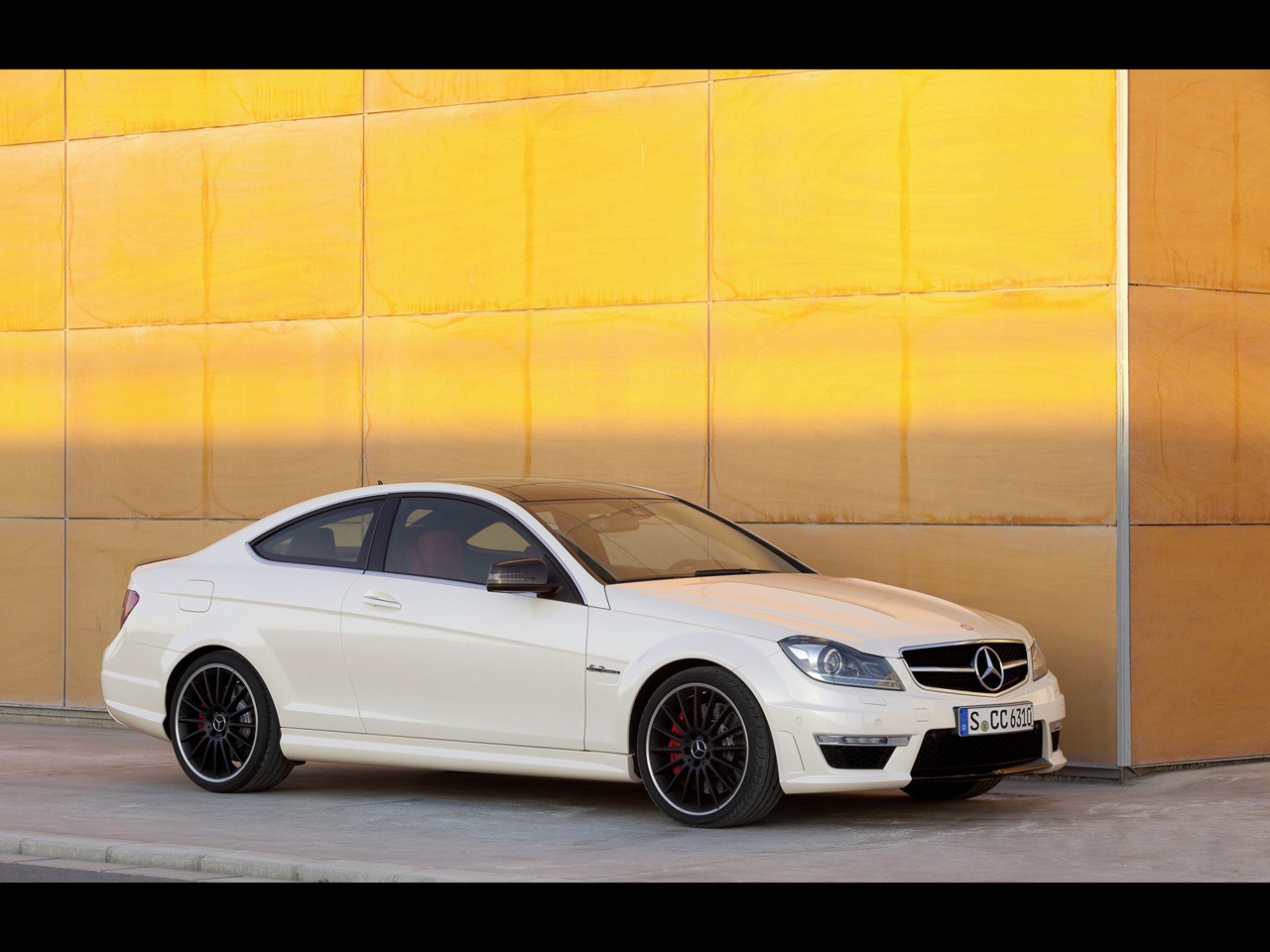 2012 Mercedes-Benz C63 AMG Coupe