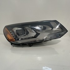 2011 - 2014 Volkswagen Touareg Passenger Right RH Xenon HID Headlight OEM picture