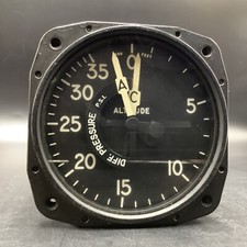 Kollsman Dual Altimeter and Differential Pressure Gauge Type Number 906 D-4022 picture