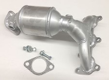 Santa Fe 2.7L V6 Bank1 Manifold Catalyic Converter 2001 TO 2004 OBDII 8H picture