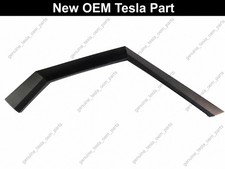 24-25 Tesla Cybertruck Rear Left Fender Flare Fore OEM 1783420-00-C picture
