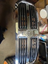 Original Used Chrome Grille Assembly For 2013 2014 2015 2016 2017 2018 DODGE  picture