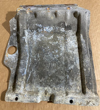 Protecting Plate (Skid Plate). Saab 900 1986-93.   4008793 picture