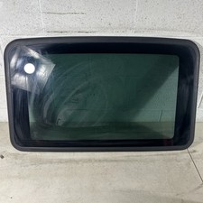 96-02 TOYOTA 4RUNNER SUNROOF WINDOW GLASS OEM picture