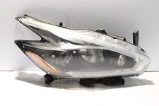 2015-2018 Nissan Murano Halogen Right Side Headlight Assembly OEM 26010-9UE9B picture