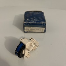 NOS Mercedes W107 W126 Temperature Selector Switch A1268202410 mint picture
