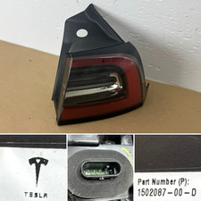 2020-2024 TESLA MODEL Y / 3 RIGHT SIDE TAIL LIGHT 1502087-00-D OEM 4 pin Nice picture
