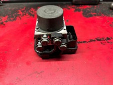 2013 12-16 Harley FLD Dyna Switchback ABS Control Unit module pump motor fat bob picture
