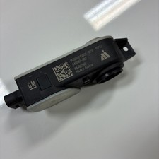 OEM 2018-2024 GMC TERRAIN Chevy Equinox Air Shutter motor  picture