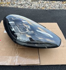 2015-2018 Porsche Cayenne 958.2 OEM Full LED Passenger Headlight picture