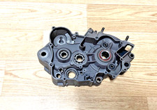 1998-2001 KTM 125 EXC SX  200 EXC Right Crankcase Case Bottom End Block Carter picture