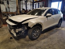 Used Front Right Steering Knuckle fits: 2018 Mazda CX-9 Front Right picture