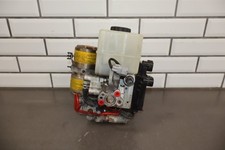 2000-2002 Lexus LX470 ABS Brake Unit 4705060042 For Parts picture
