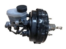 03-07 TOYOTA SEQUOIA 2UZFE BRAKE BOOSTER MASTER CYLINDER ASSEMBLY 4.7L V8 picture