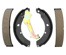 Raybestos 756PG Element3 Organic Drum Brake Shoe Set Fit 1999-2001 Nissan Altima picture