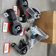 NEW 5pcs Engine Motor Mount Kit For 07-11 Honda CRV 2.4L 4WD Automatic US STOCK picture