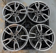 Set of 19