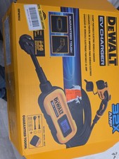 DEWALT Portable Electric Vehicle EV Charger 32X Amp 120-240V DXPAEV032 J1772 picture