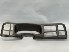 2003-06 *CRACKED* Yukon Denali 2 DIN Radio Gauge Cluster Dash Bezel Surround OEM picture