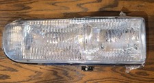 Eagle Eyes GM163-B001L Driver Side Headlight Assembly (98-05  Blazer/98-04 S10) picture
