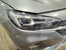 Used Right Headlight Assembly fits: 2021 Buick Encore gx LED opt T4L Right picture
